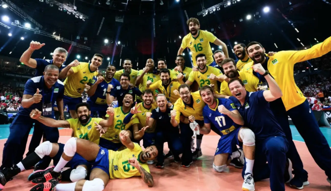 Técnico Bernardinho libera lista de inscritos para a VNL 2025