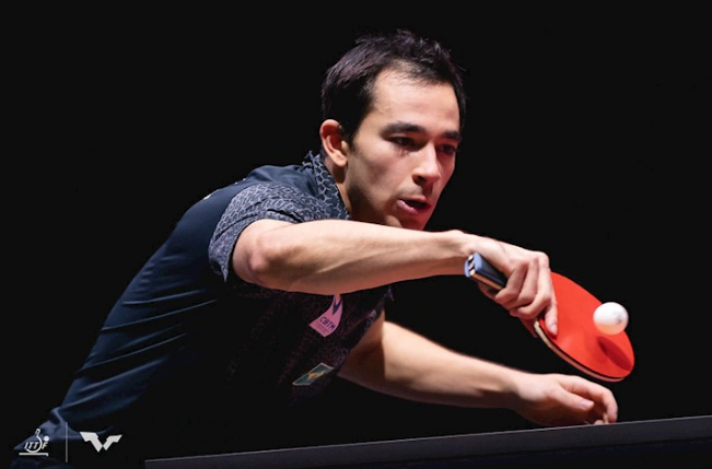 Hugo Calderano avança para a semifinal no Mundial de Tênis de Mesa