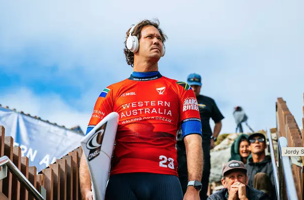 Italo Ferreira perde liderança do ranking da WSL para sul-africano